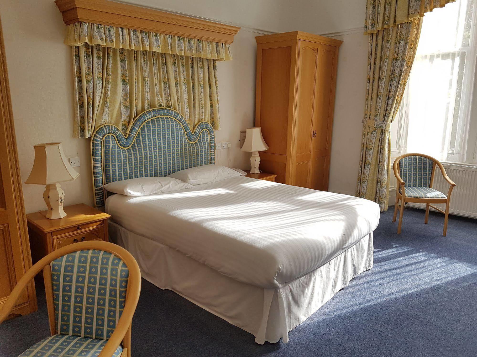 Annfield House Hotel Irvine  Extérieur photo